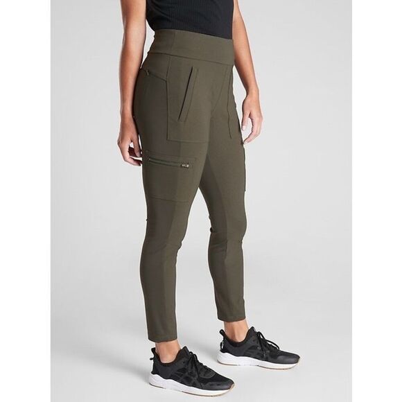 ✨ATHLETA GREEN HEADLANDS HYBRID CARGO SZ 8 TIGHTS✨ - Picture 2 of 10
